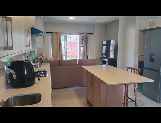 2 BEDROOM SECTIONAL TITLE FOR SALE IN EQUESTRIA